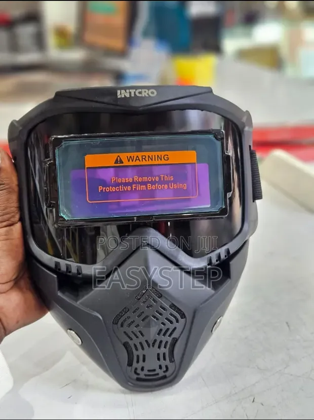 INTCRO Auto-Darkening Welding Helmet - 1