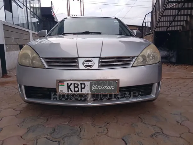 Nissan Wingroad 2005 Silver - 1