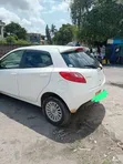 Mazda Demio 2014 White - 2