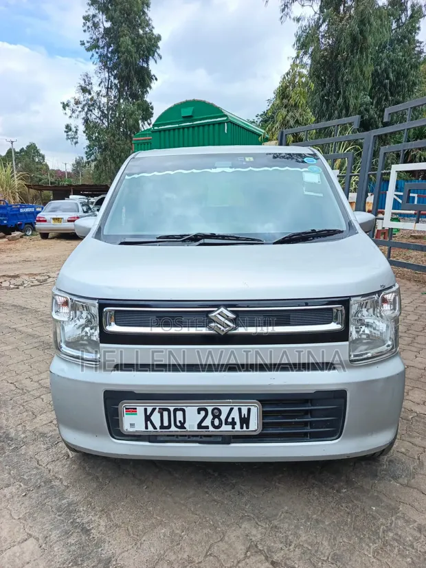 Suzuki Wagon R Hybrid 2019 Silver - 1