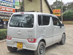 Suzuki Wagon R Hybrid 2019 Silver