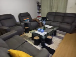 6-Seater Recliner Seats