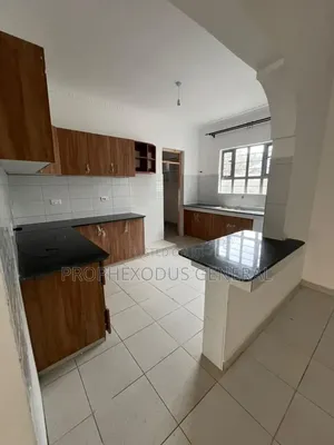 3 Bedroom Bungalow with DSQ in Matasia for Sale