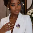 Brooch Maridadi ya Maua ya Rangi ya Dhahabu - 3