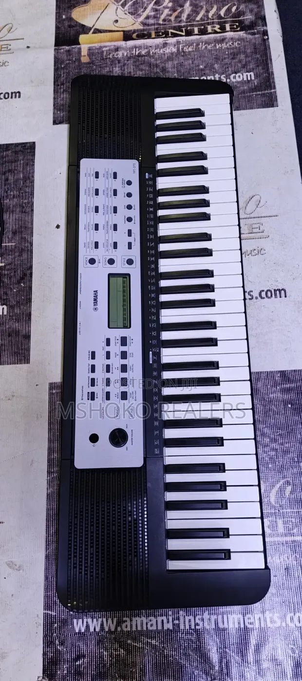 Yamaha Keyboard YPT-270 - 1