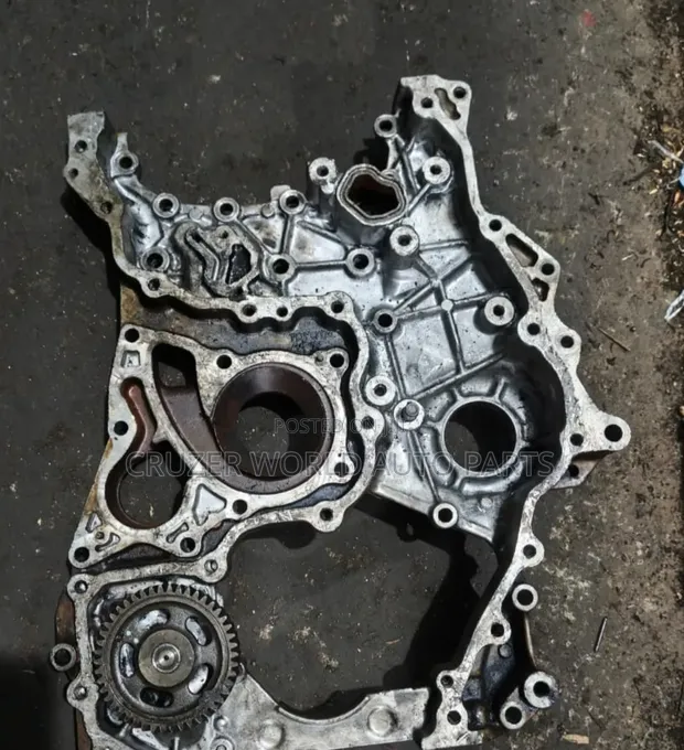 Toyota Hilux Vigo 1GD Engine Oil Pump Cover - 1