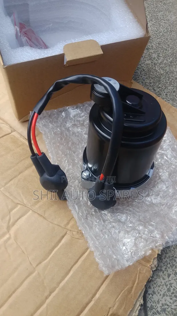 Brake Booster Motor Pump for Toyota Land Cruiser 100 Series - 1