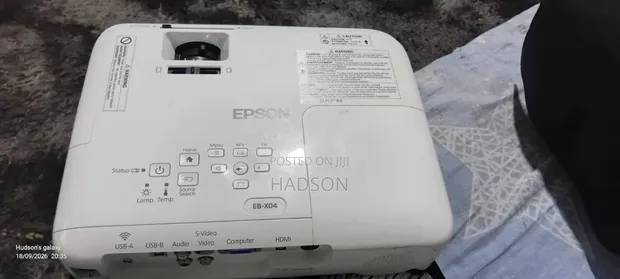 Epson EB-X04 Projector - 1