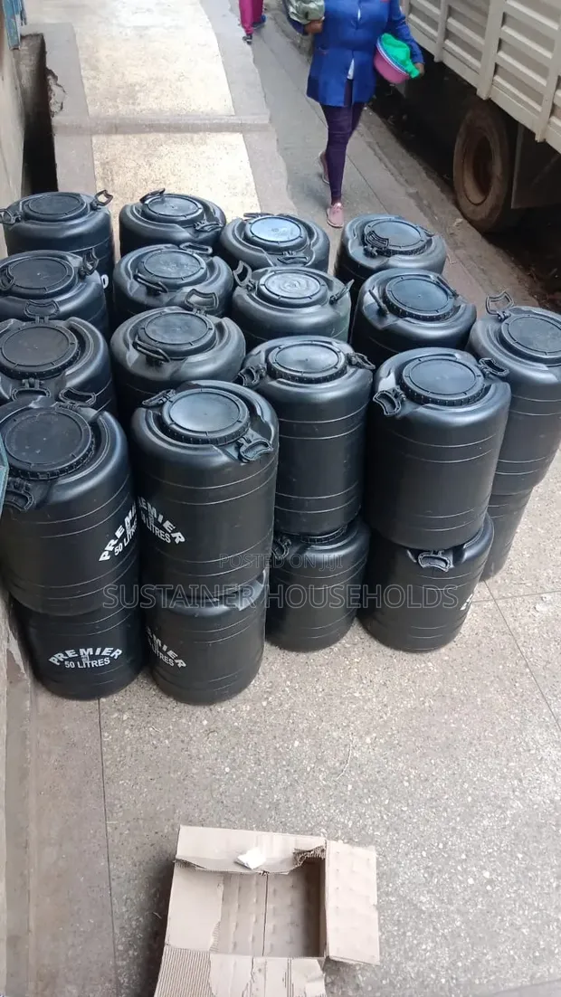 50 Litre Black Plastic Water Tank - 1