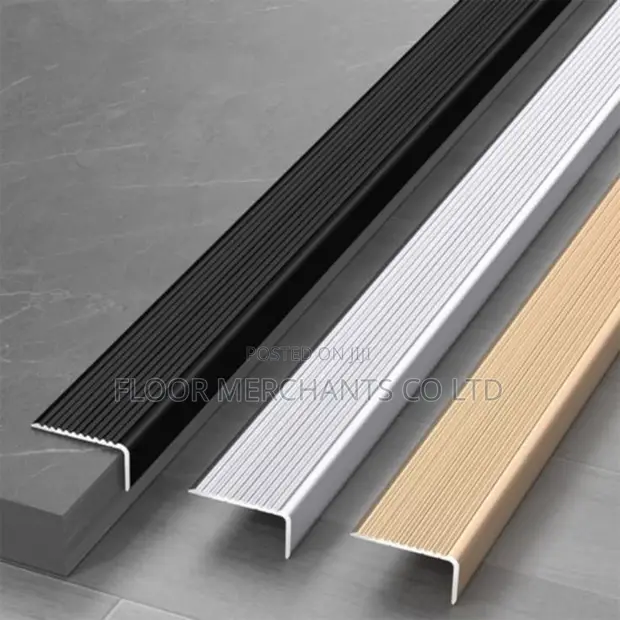 Anti-Slip Stair Nosing - Mpira wa Usalama - 1