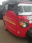 Piaggio Scooter 2022 Red - 3