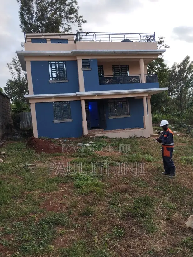 Nyumba ya kifahari ya Vyumba 4 Inauzwa Runogone, Meru Town - 1
