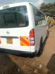 Toyota HiAce 2009 White - 4