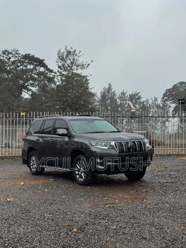 2020 Toyota Land Cruiser Prado 3.0 VXL Diesel - 1