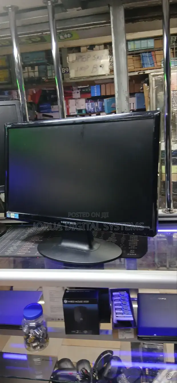 22-Inch Mixed Brand TFT Monitors - 1