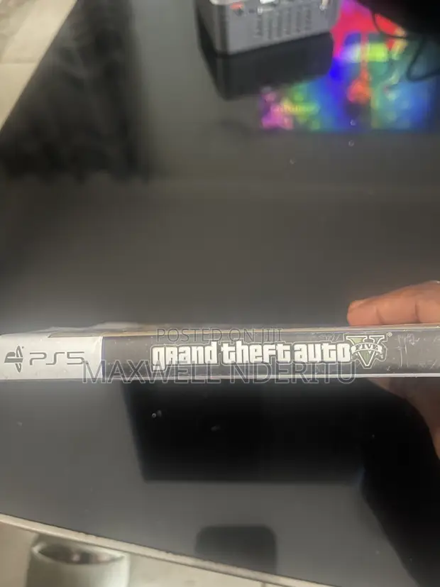 Grand Theft Auto 5 (PS5) - 1