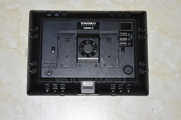 Yongnuo YN600 LED Video Light Panel - 1