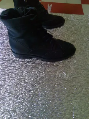Black Leather Ankle Boots / Combat Boots, Size 1.5