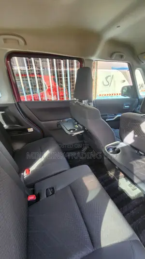 Suzuki Solio Bandit Hybrid MV 2019 Nyekundu