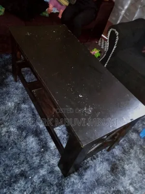 Medium Rectangular Veneer Finish Table