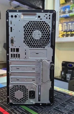 Kompyuta ya HP ProDesk 400 G4 Desktop - Core i7, 8GB RAM, 500GB HDD