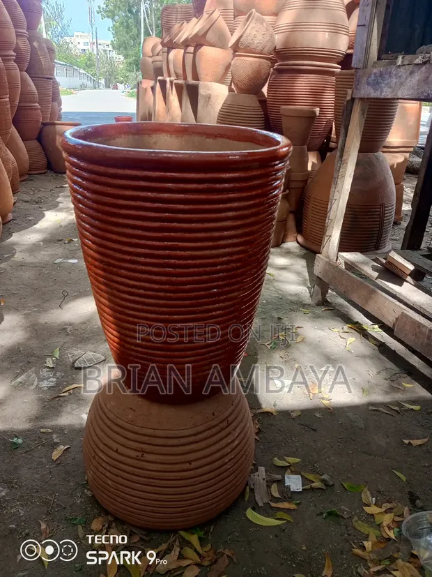 Clay Flower Pots - 1
