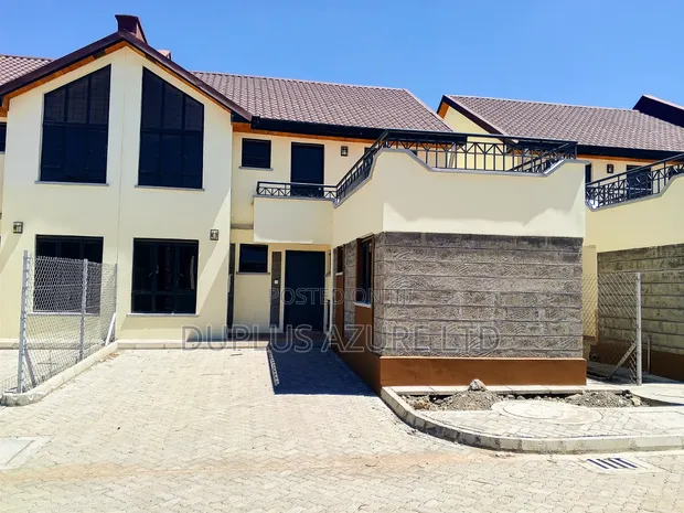 Townhouse/Terrace ya Vyumba 5 Kitengela Inauzwa - 1
