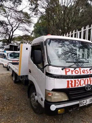 Breakdown/Flat Bed Towing Services