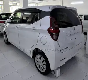 Mitsubishi EK Wagon 660 FWD 2020 Nyeupe