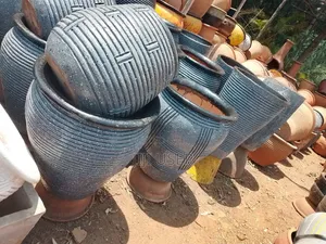 Mizuri ya Maua ya Udongo