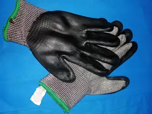 Gloves za Anti-Cut Level 5