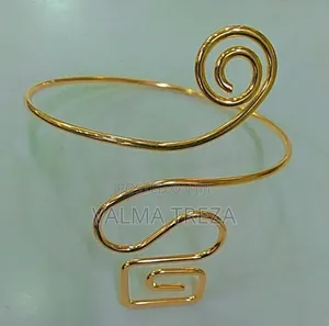 Elegant Fashion Jewellery Set - Brand New