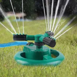 3-Arm Garden Sprinkler with 2 Spray Angles