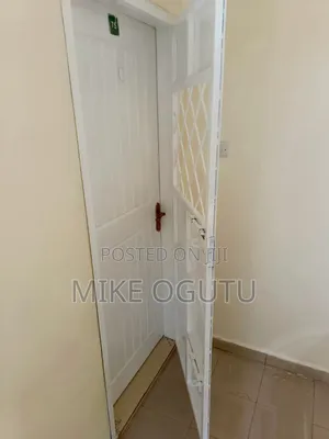 Apartment ya Vyumba 3 kwa Ajili ya Kukodisha Nyayo Estate