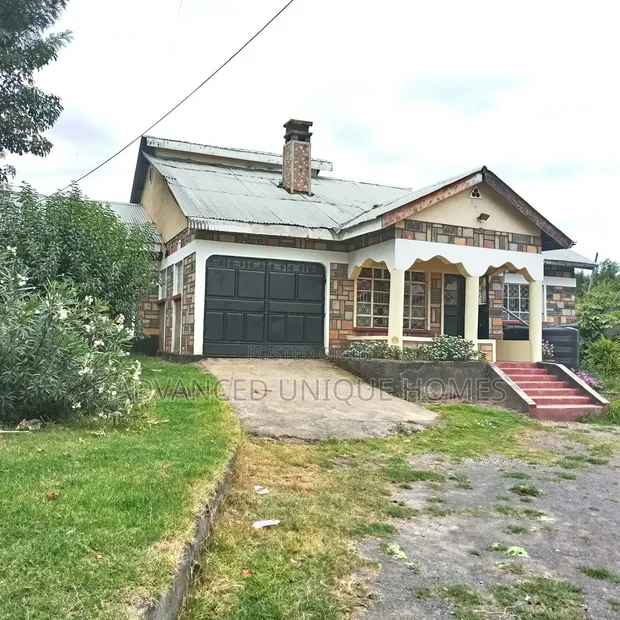 Bungalow ya Vyumba 3 Inauzwa Oliveinn, Kiamunyi - 1