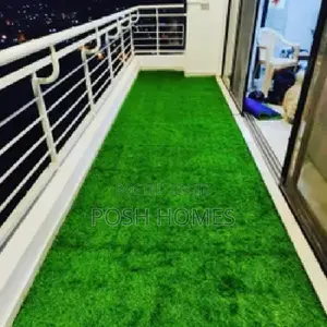 Evergreen Artificial Grass Carpet - Balcony