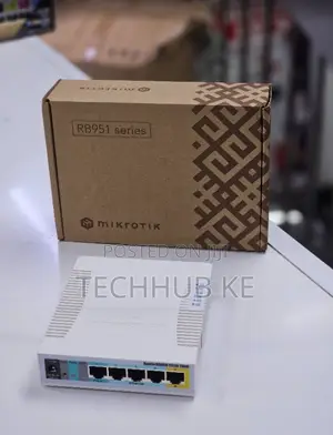 MikroTik RB951Ui-2HnD Wireless Router