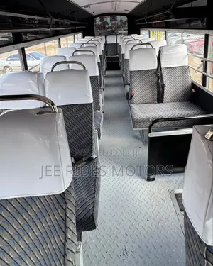 2022 Isuzu NQR 33-Seater Bus
