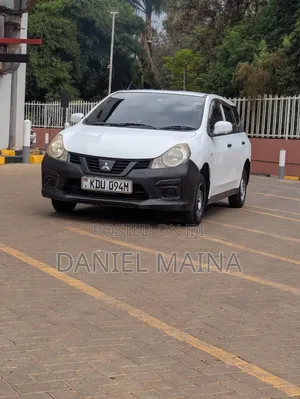 Nissan Advan Cargo 2018 Nyeupe