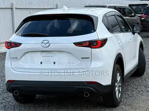Mazda CX-5 2.2 Diesel FWD 2021 Nyeupe