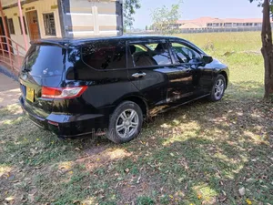Honda Odyssey 2010 Nyeusi