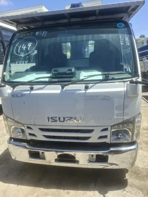 Isuzu Elf Lori la Crane 4 Tani 2019 Nyeupe