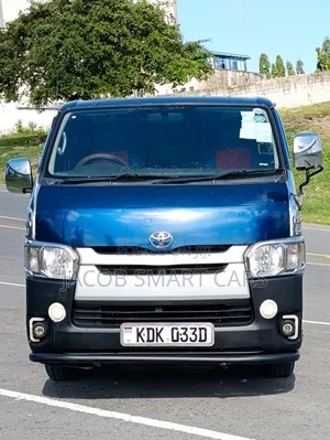 Toyota HiAce 2017 Basi
