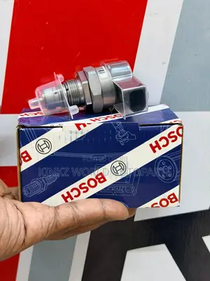 BMW M57 Fuel Rail Pressure Regulator - Bosch