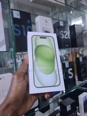 New Apple iPhone 15 Plus 256GB Green