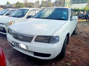 Nissan Sunny 2005 Nyeupe