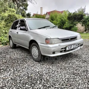 Toyota Starlet Glanza 1995 Nyeupe