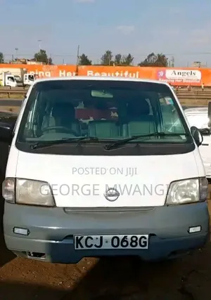 Nissan Vanette 1800cc 2010 Nyeupe