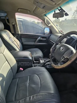 Toyota Land Cruiser V8 2008