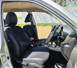 Subaru Forester 2011 Nyeupe